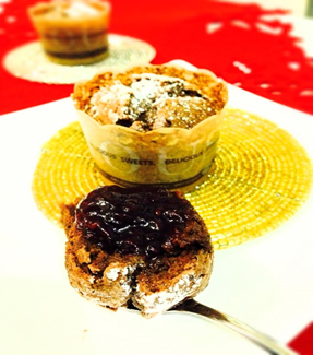 紅茶のチョコスフレinラズベリー[パネトーネ型]